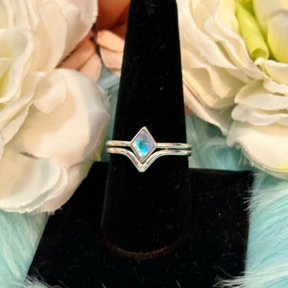 Elegant Stacked Silver Ring with Iridescent Stone NEW!